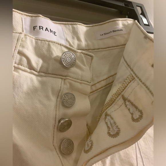 FRAME Denim Le Slouch Off White distressed Bermuda Short size 23. Retail $248 - Picture 5 of 11
